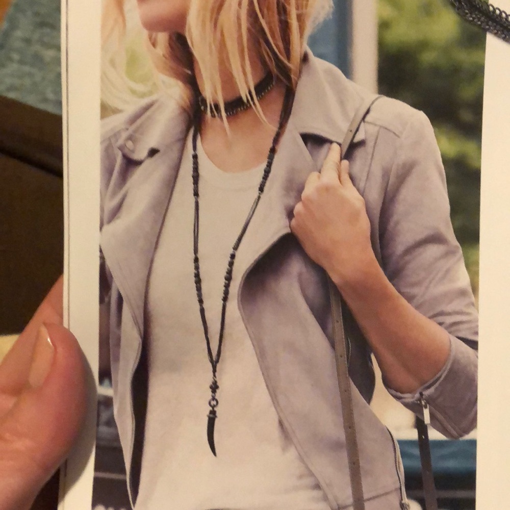 Stella & Dot Hematite Arlo Horn Necklace